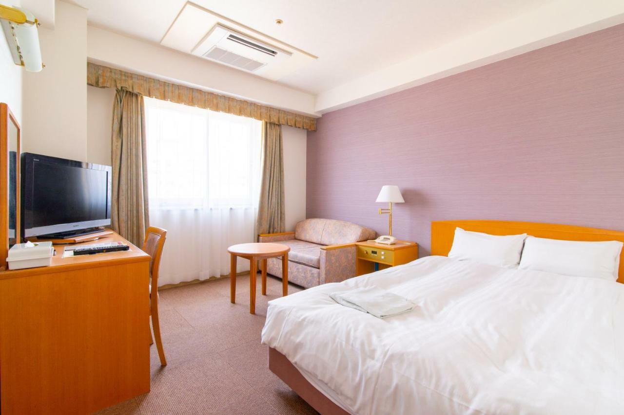 Bright Park Hotel Kochi  Bagian luar foto