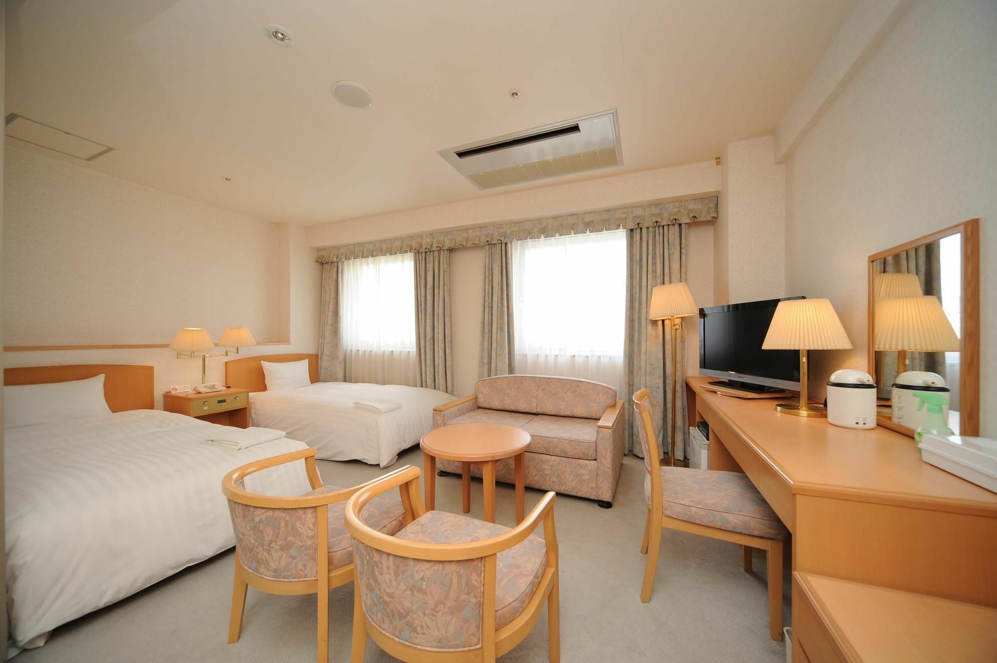 Bright Park Hotel Kochi  Bagian luar foto