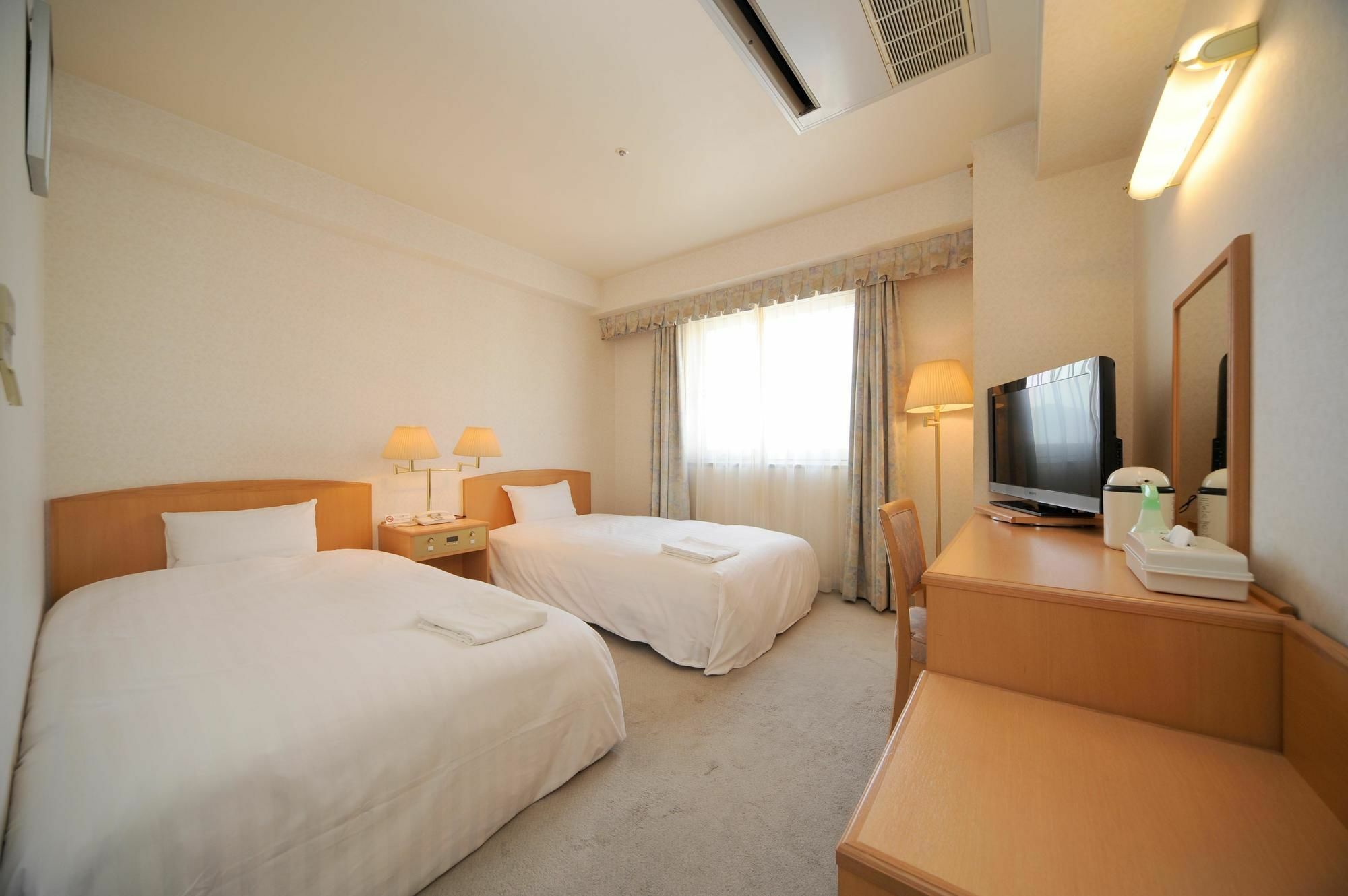Bright Park Hotel Kochi  Bagian luar foto